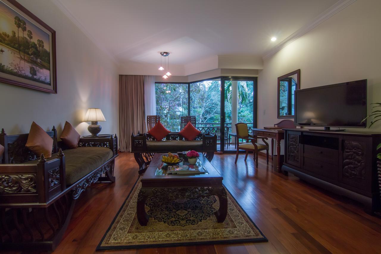 Angkor Palace Suite & Villa Сием Реап Екстериор снимка